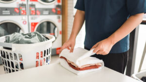 How Busy Professionals in Sacramento Save Time With Wash & Fold Services